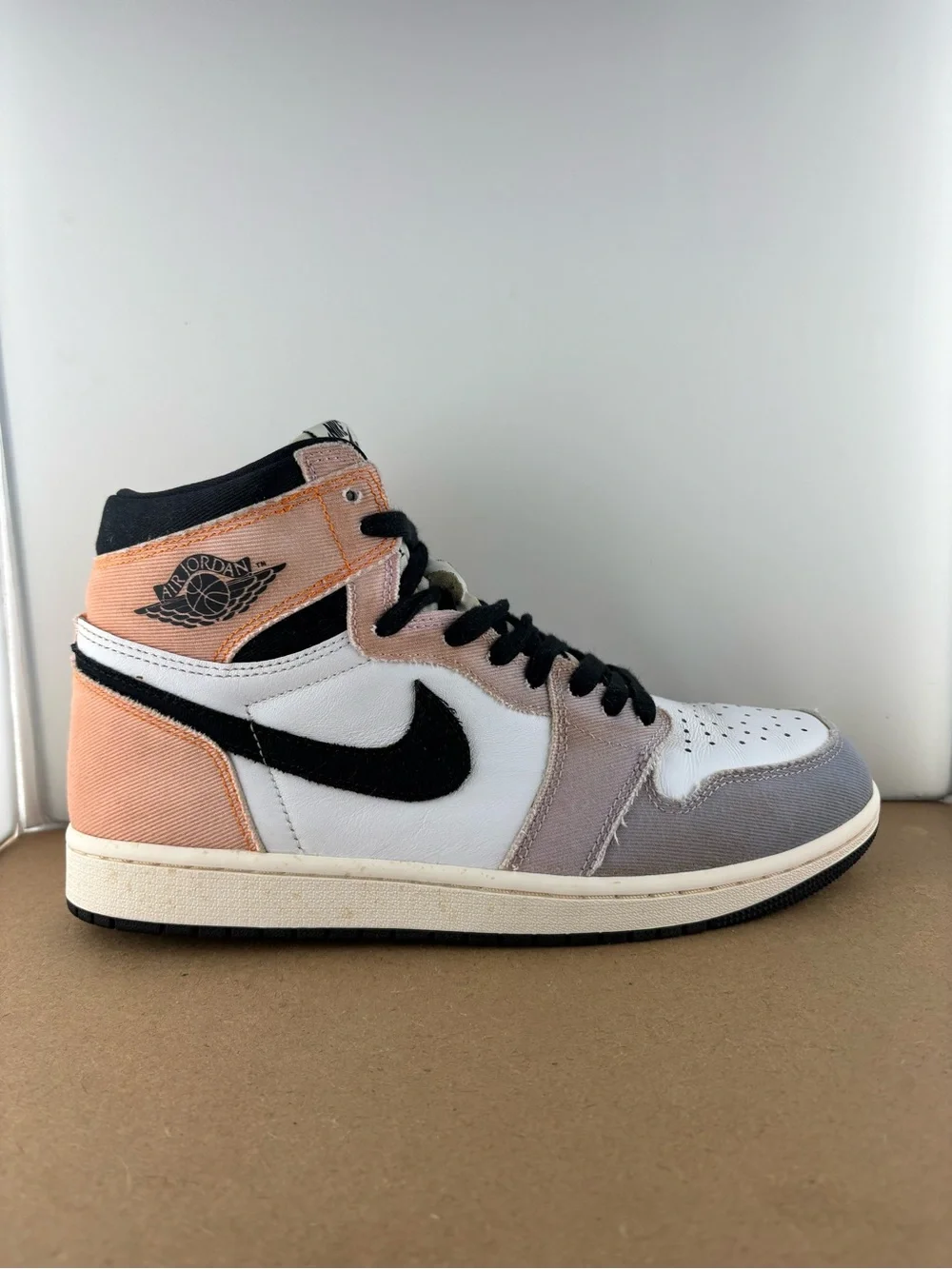 Nike Air Jordan 1 Retro Hi OG Craft DX0054-805 Skyline 2023 Denim size 9.5 (A6)